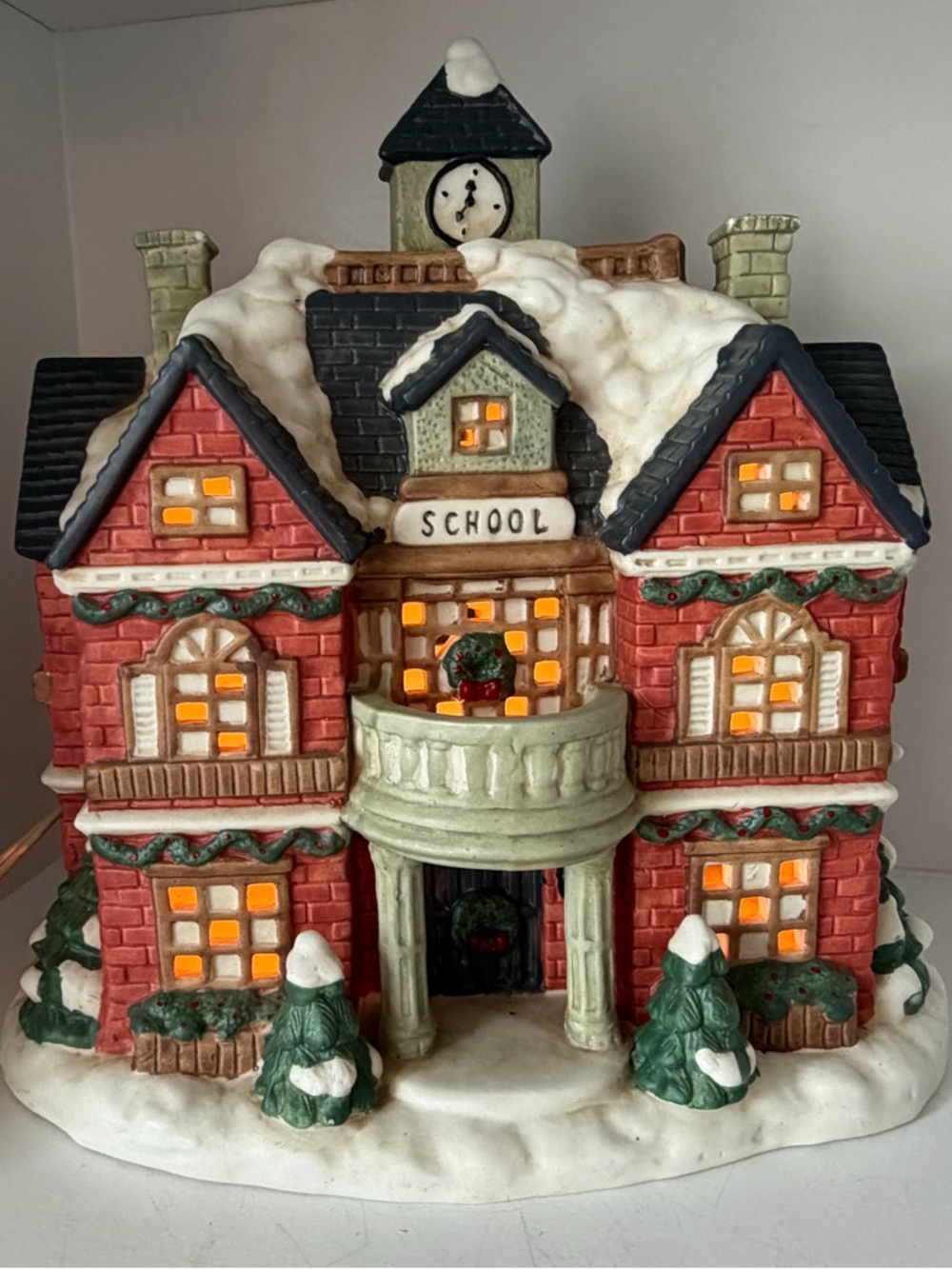 Vintage 90’s Illuminated Christmas Schoolhouse